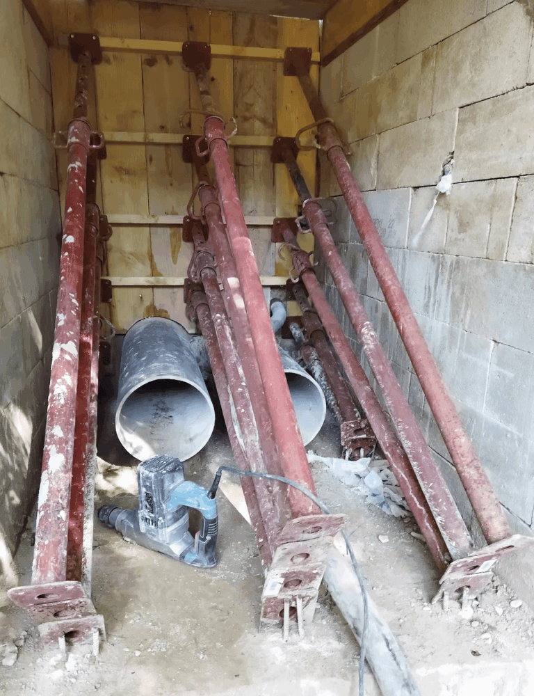 Coffrage solide avec etait